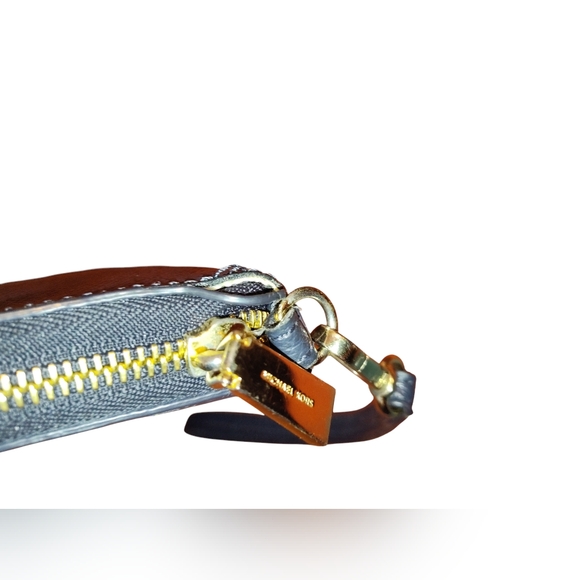 MICHAEL Michael Kors Jet Set Travel Continental Wallet - Picture 6 of 11